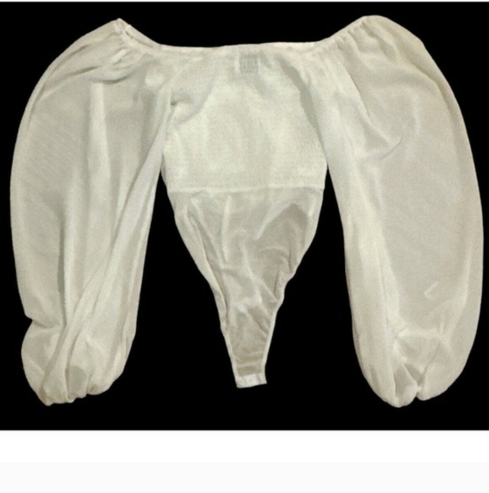 Princess Polly White Sheer Long-Sleeve Ruched Bodysuit - Picture 3 of 6